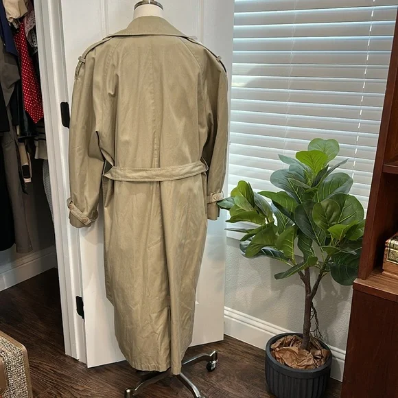 Vintage Women’s Trench Coat - Picture 4 of 5